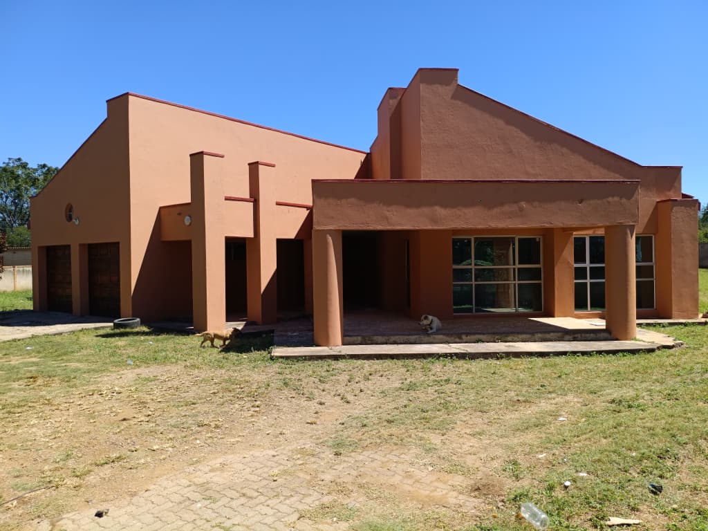 NIPHD for sale in Parklands