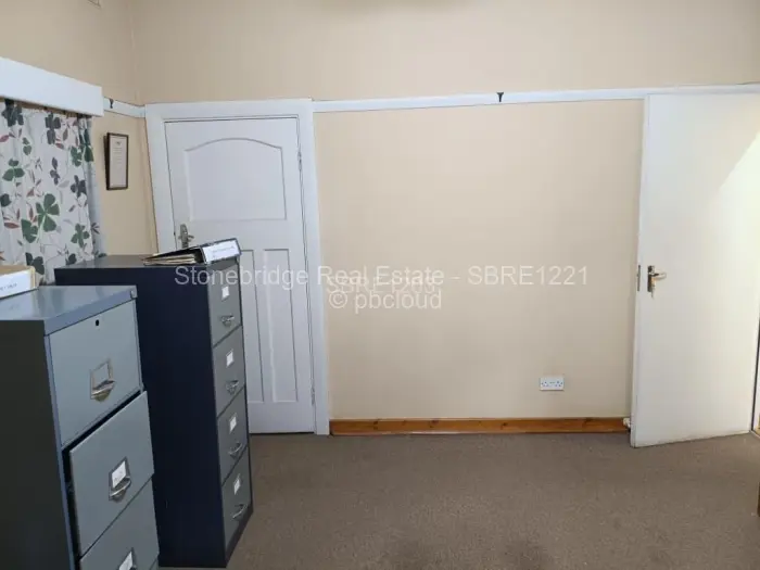NIPHD-4EEE – Free Standing Office in CBD For Sale, property photo 6