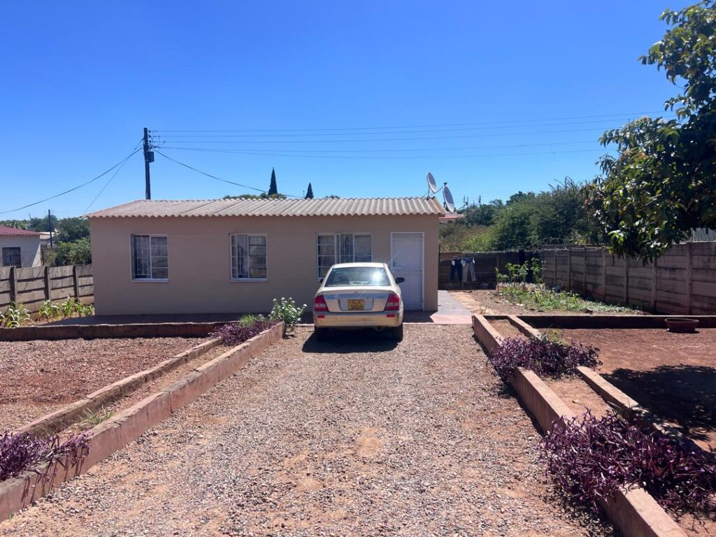 NIPHD for sale in Nkulumane Glenkara