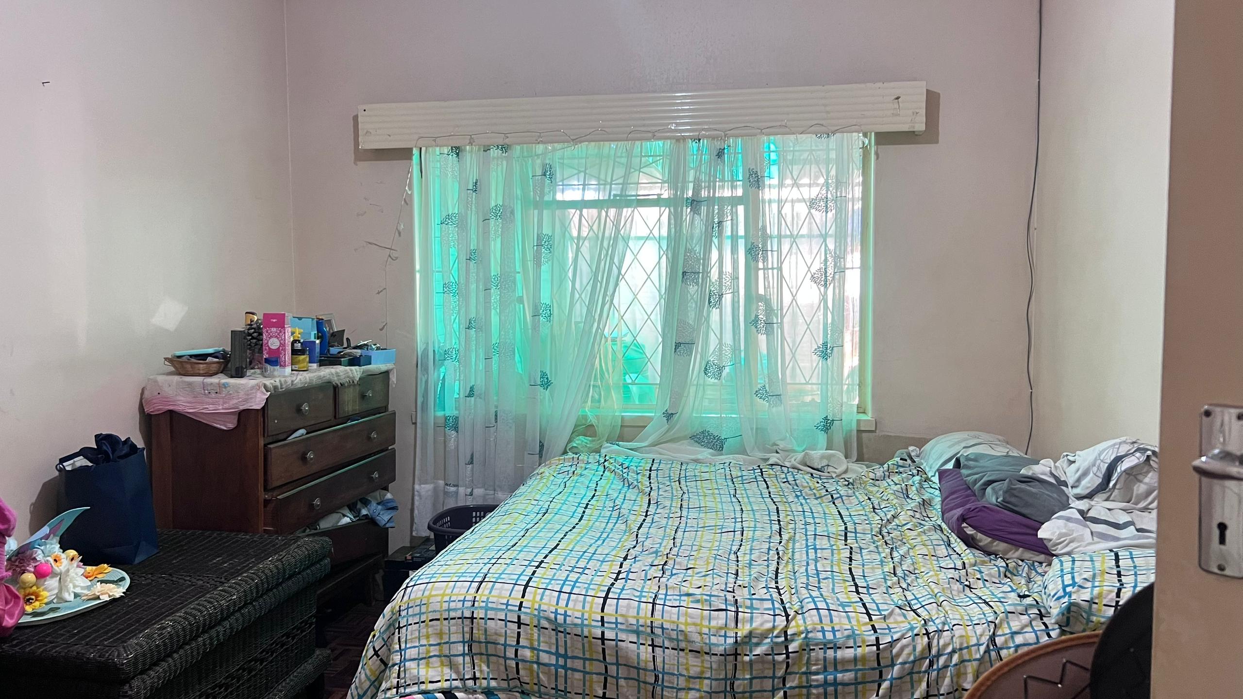 NIPHD-7LNA – Free Standing House in Mahatshula For Sale
