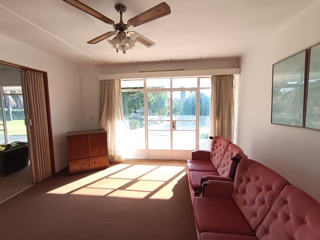 NIPHD-P0W7 – Free Standing House in Hillside For Sale, property photo 13