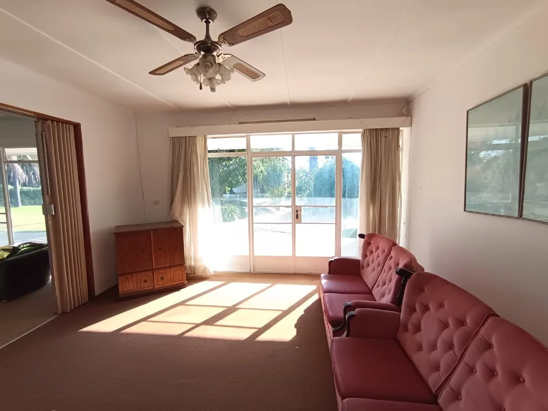 NIPHD-P0W7 – Free Standing House in Hillside For Sale, property photo 13