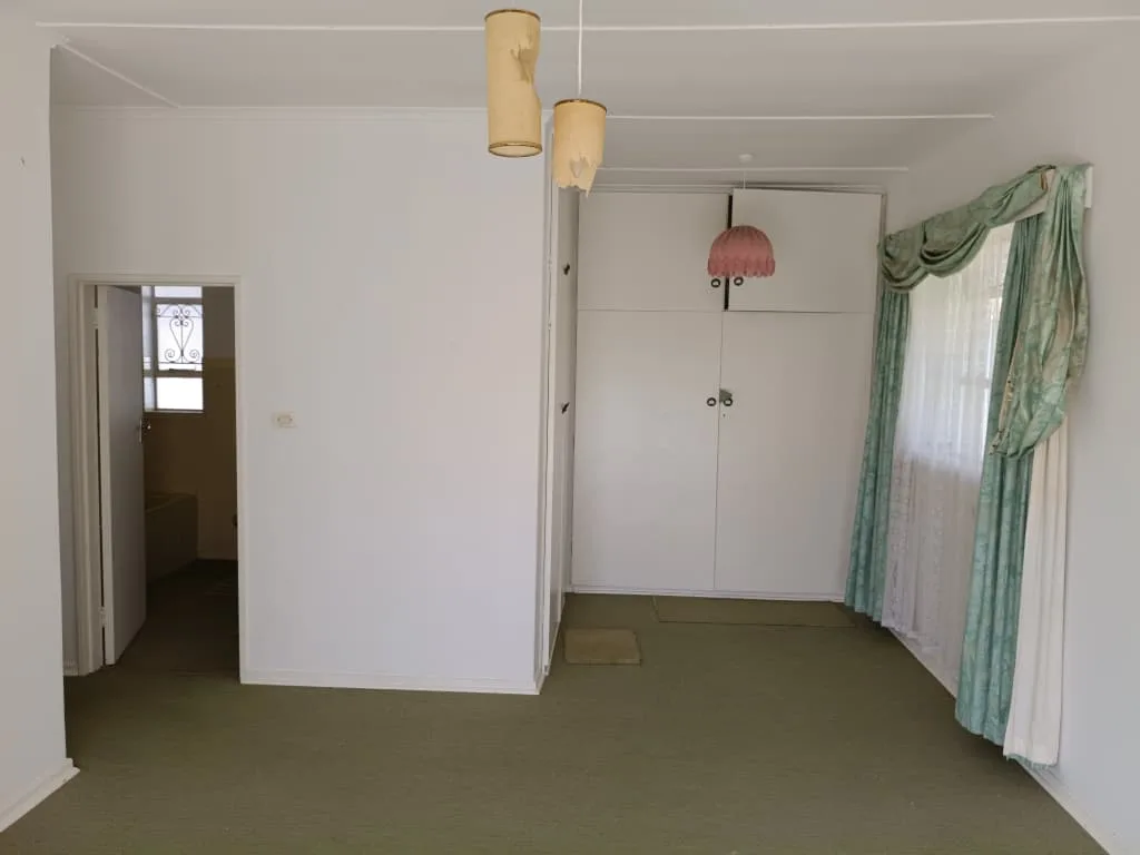 NIPHD-P0W7 – Free Standing House in Hillside For Sale, property photo 16