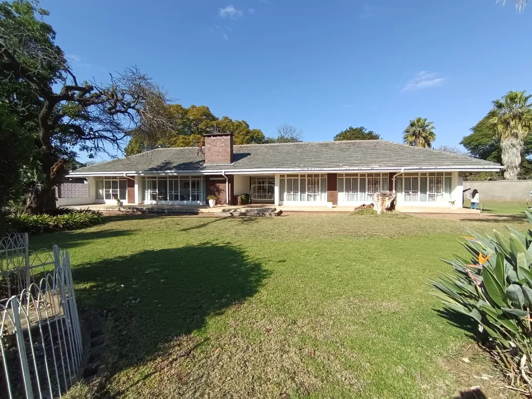NIPHD-P0W7 – Free Standing House in Hillside For Sale, property photo 3