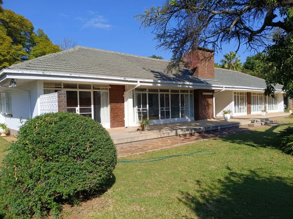 NIPHD-P0W7 – Free Standing House in Hillside For Sale, property photo 6