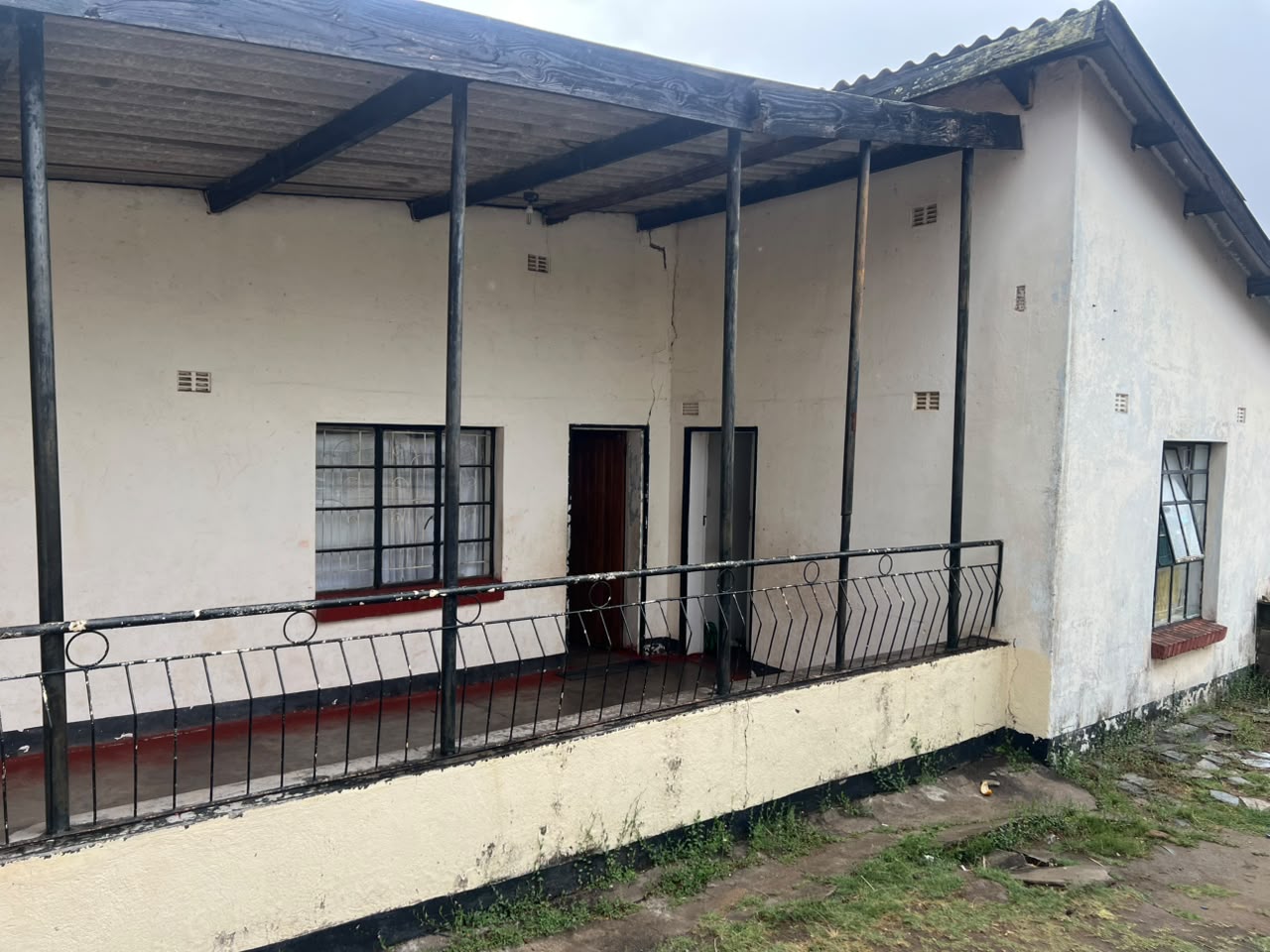 NIPHD-N2S7 – Family Home in Four Winds For Sale, property photo 3